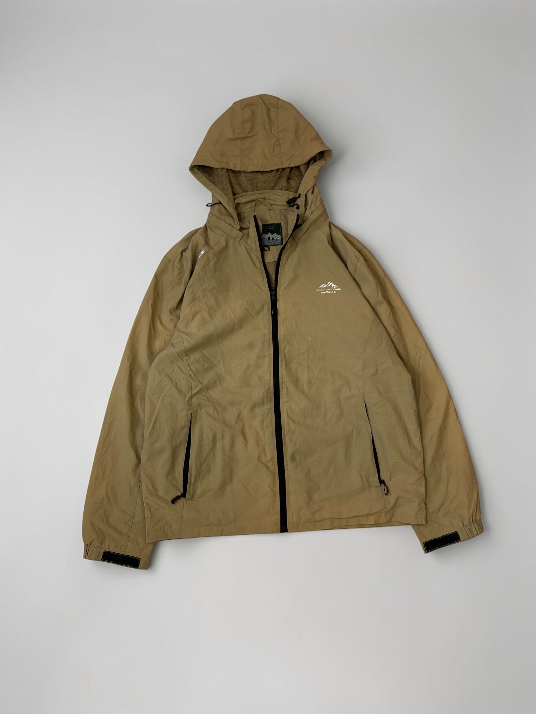 MOUNTAIN WINDCHEATER